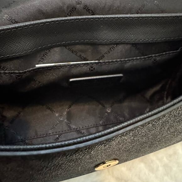 Michael Kors CROSSBODY BAG BLACK - Picture 6 of 7